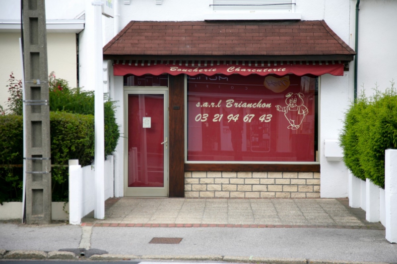 boucherie-TENDE-min_france_frankreich_commerce_frankrijk_francia_delicatessen_butchery_charcuterie-424328